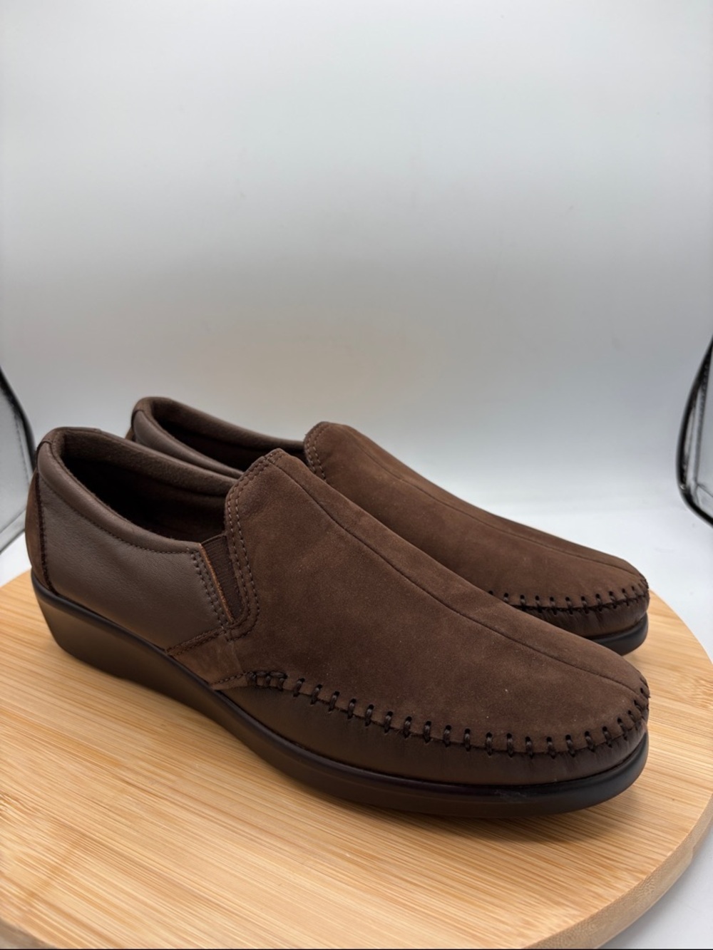SAS Dream Loafer Womens SZ 8 Narrow  Suede Turf Coffee Brown Handcrafted USA